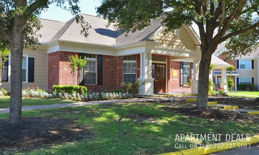 Rio Bonito Rd #2312 - Photo 4 of 50