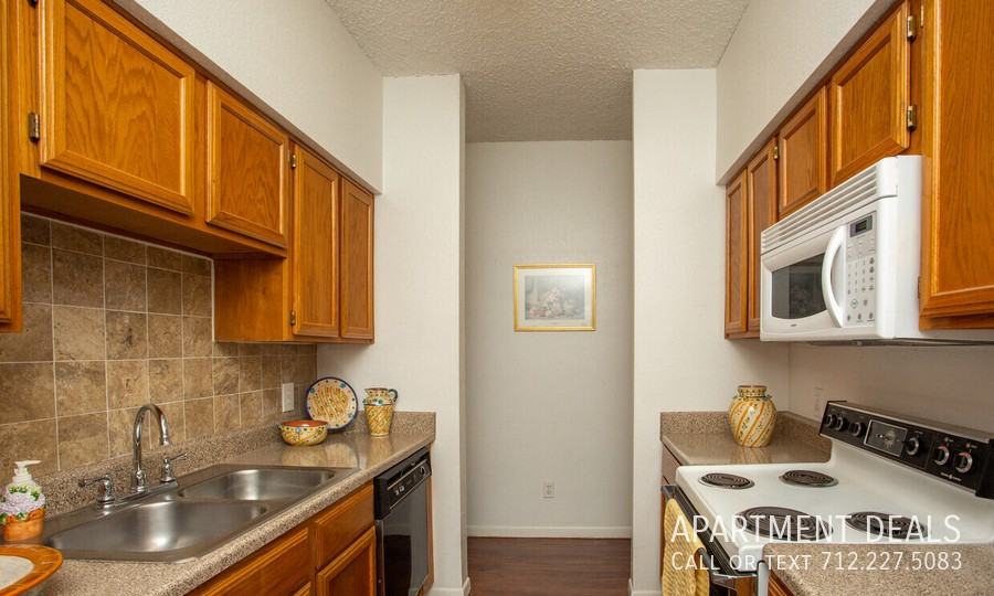 Westpark Dr #2319 - Photo 4 of 46