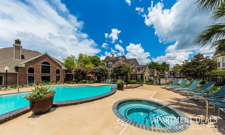 15217 Park Row #2336 - Photo 3 of 36