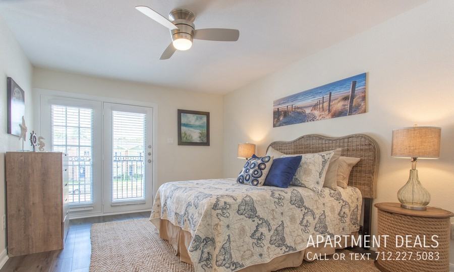 610 Cypress Station Dr #2353 - Photo 4 of 50