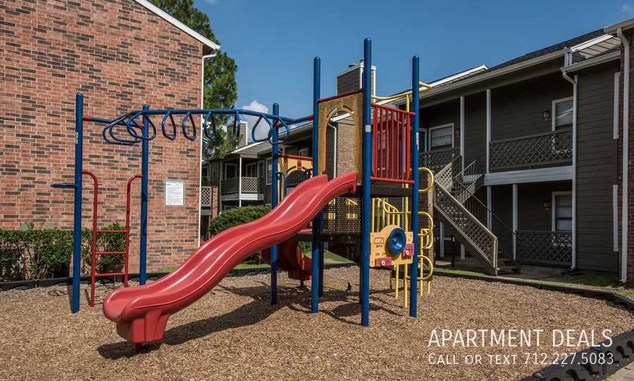 Easton Commons Dr #2406 - Photo 3 of 9