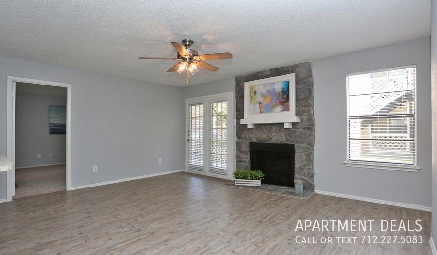 Easton Commons Dr #2406 - Photo 5 of 9