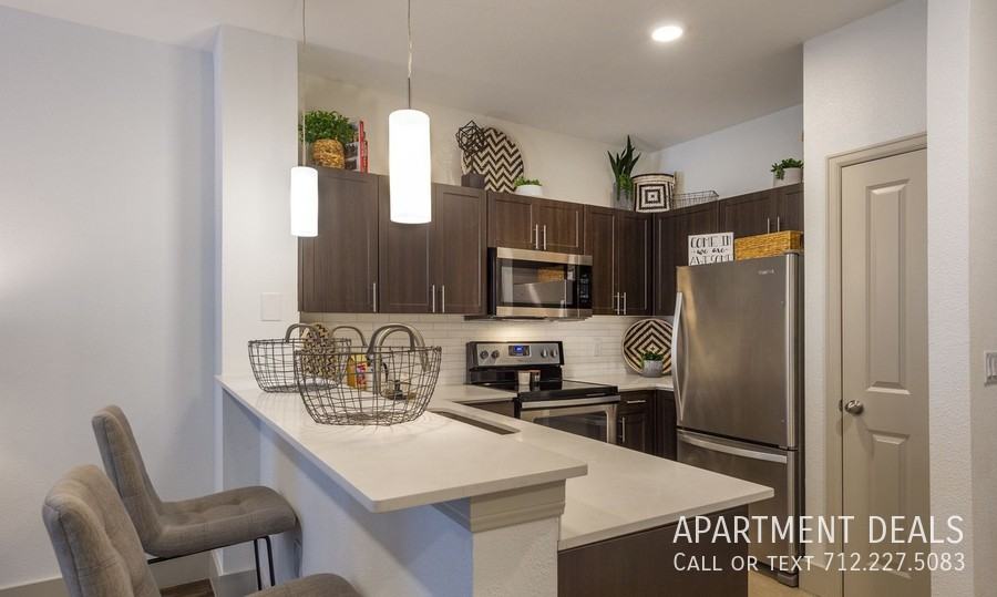 2228 Smith St #2871 - Photo 4 of 39