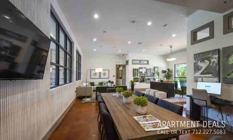 2228 Smith St #2871 - Photo 7 of 39