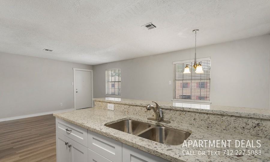 Warner St #3023 - Photo 7 of 18