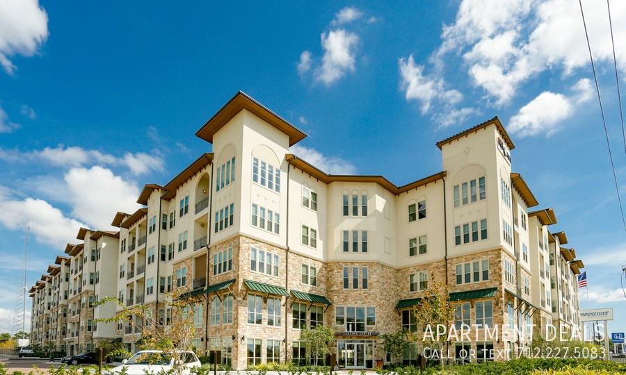 10306 Katy Fwy #3049 - Photo 3 of 42