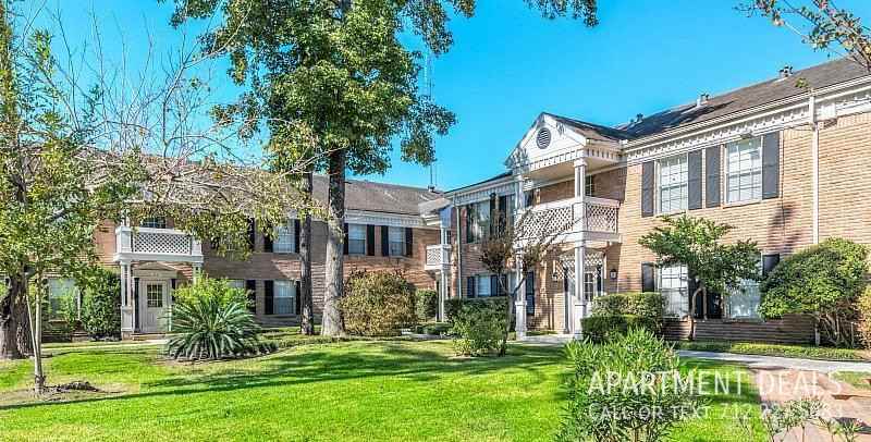 Gaylord Dr #3055 - Photo 3 of 23