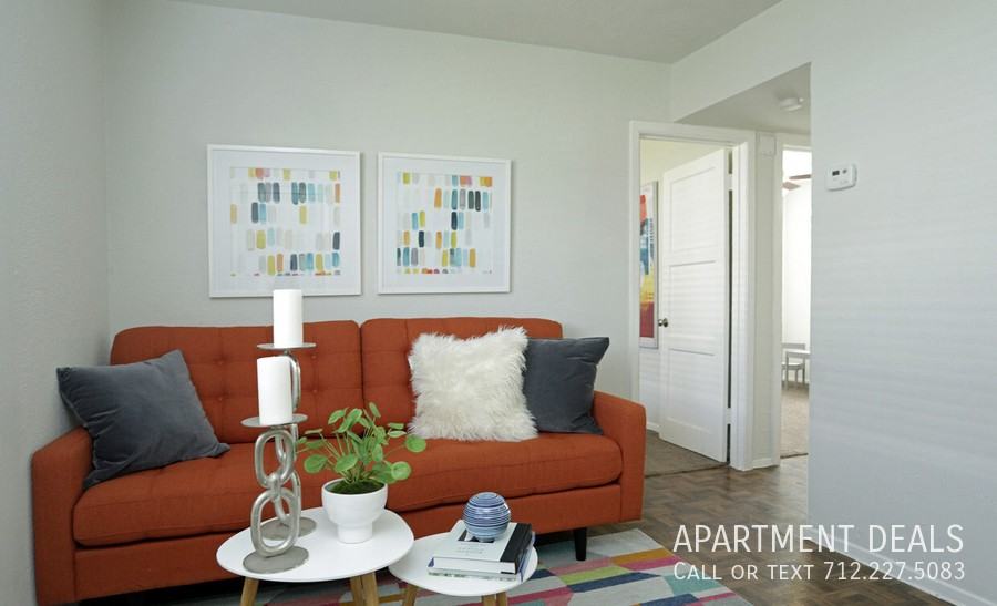 916 Redwood St #3171 - Photo 2 of 13