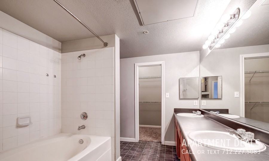 6626 Gessner Rd #3192 - Photo 3 of 19