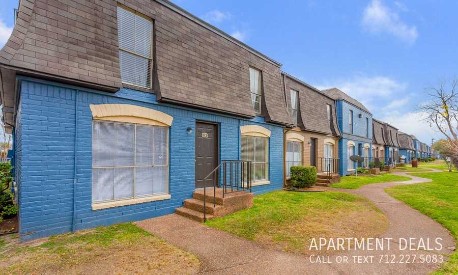 Long Point Rd #3223 - Photo 3 of 50