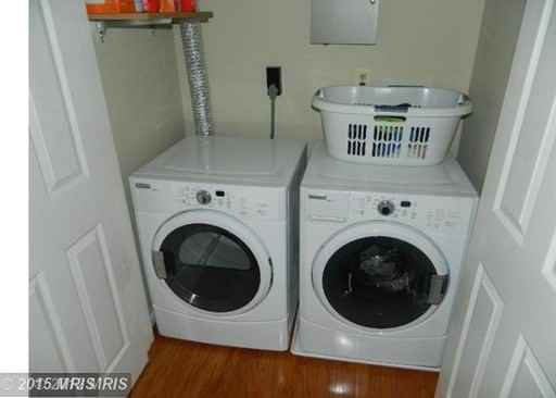 6087 Ozack Ct - Photo 2 of 23