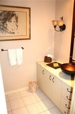 3749 Woodridge Pl - Photo 3 of 18