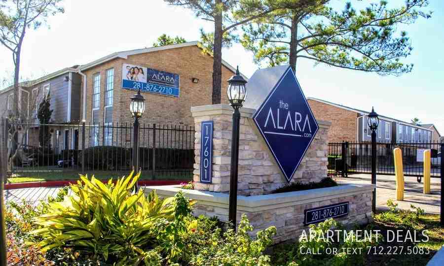 Wayforest Dr #3318 - Photo 6 of 18