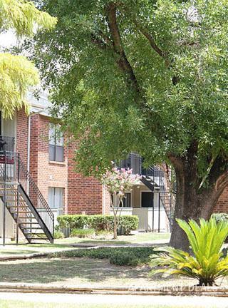 6 Greens Rd @ Imperial Valley Dr MB #3329 - Photo 7 of 27