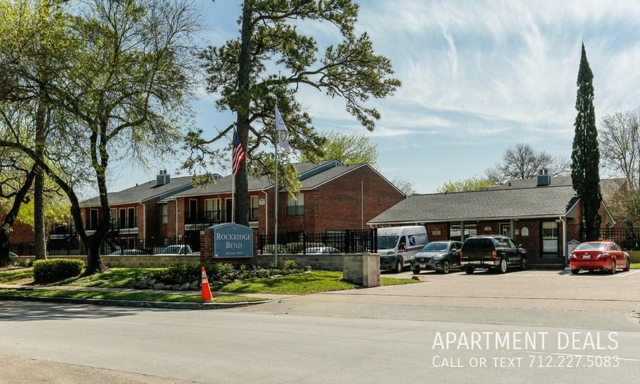 6 Greens Rd @ Imperial Valley Dr MB #3330 - Photo 2 of 27