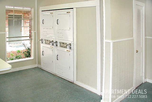 6556 Hillcroft Ave #3385 - Photo 2 of 50