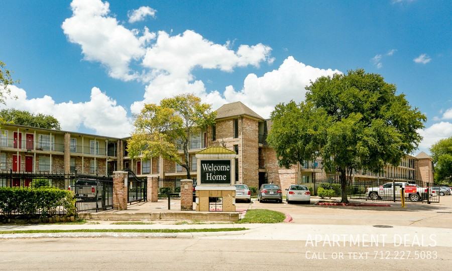 6556 Hillcroft Ave #3385 - Photo 7 of 50