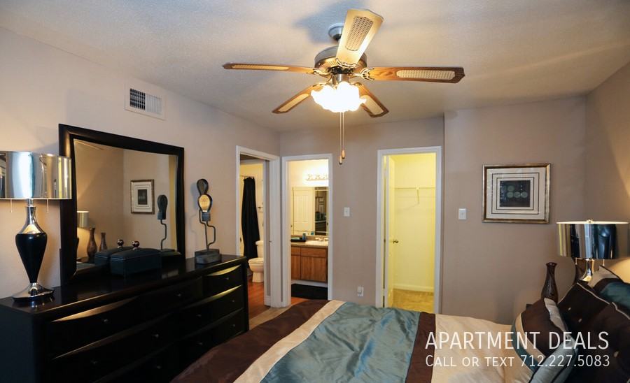 Creekbend Dr #3390 - Photo 5 of 23