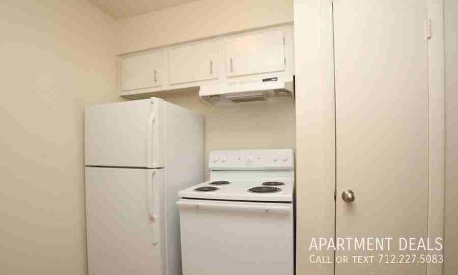 6 Willowbend Blvd @ Maranatha Ct #3400 - Photo 3 of 25