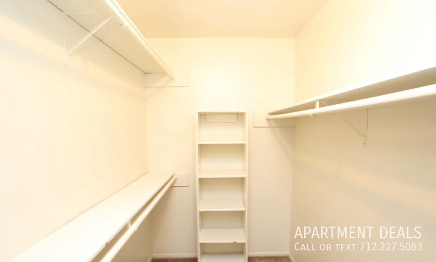 6 Willowbend Blvd @ Maranatha Ct #3401 - Photo 4 of 25