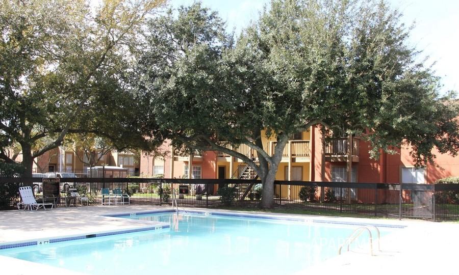 Gustine Ln #3409 - Photo 3 of 22