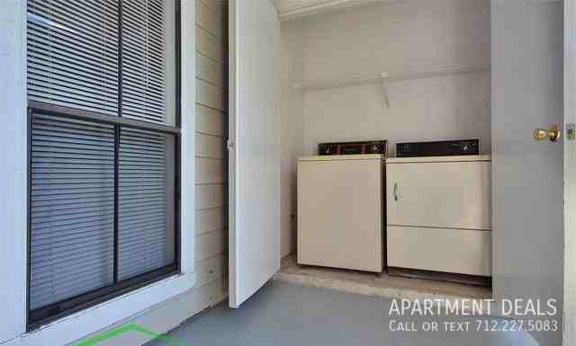 10286 Windmill Lakes Blvd #3417 - Photo 5 of 32