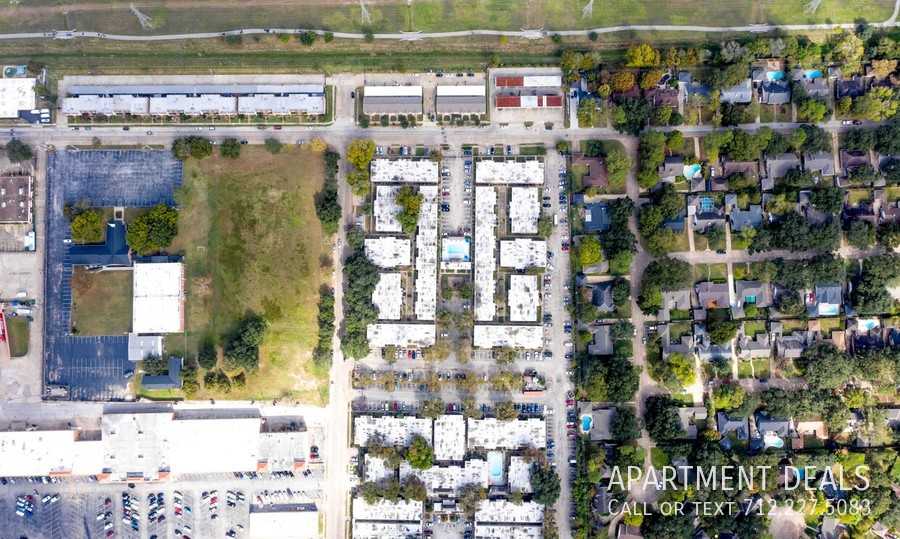 Emnora Ln #3423 - Photo 5 of 23