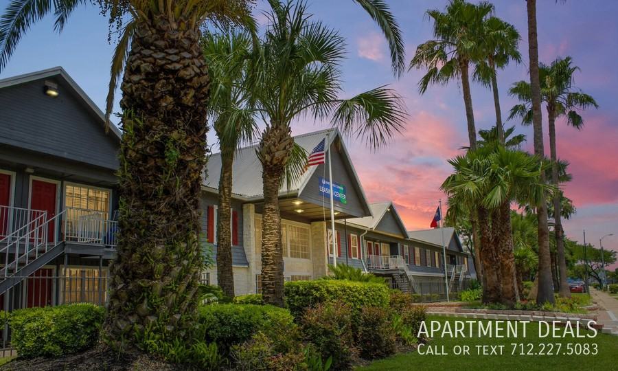 6 Pitner Rd @ Roma St #3435 - Photo 2 of 47