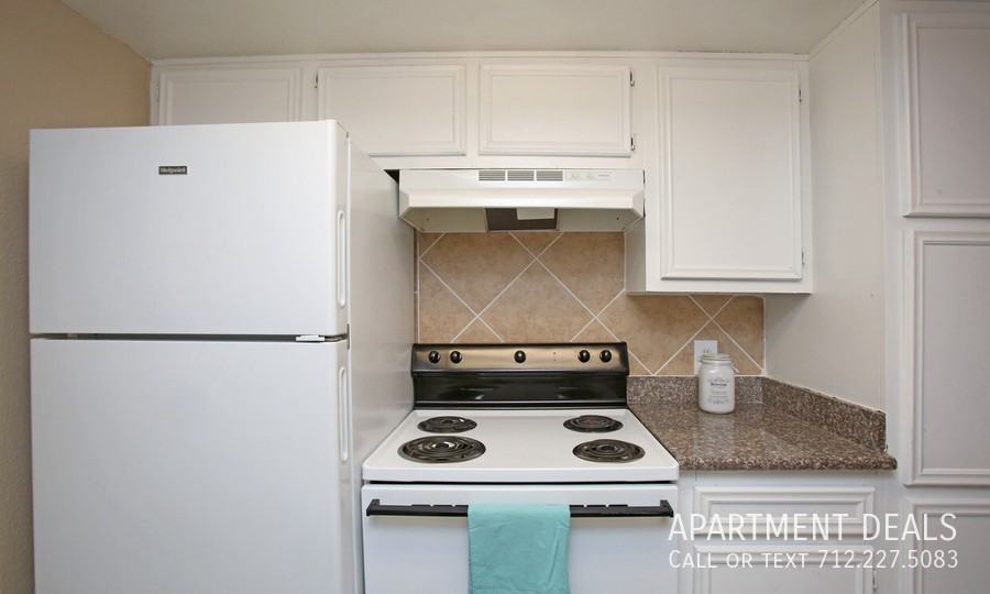 4040 Highway 6 S #3470 - Photo 4 of 27