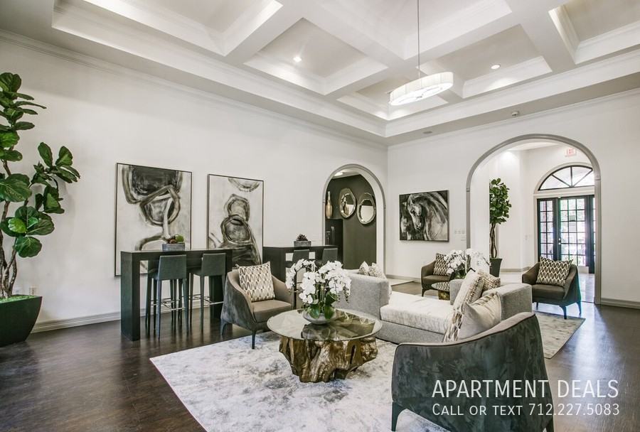 8 Westfield St #3485 - Photo 4 of 19