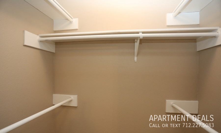 15461 Ella Blvd #3490 - Photo 5 of 30