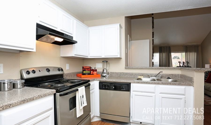 15461 Ella Blvd #3490 - Photo 6 of 30