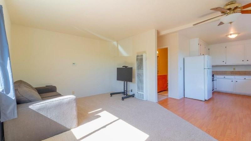 250 Tabor Dr - Photo 6 of 11