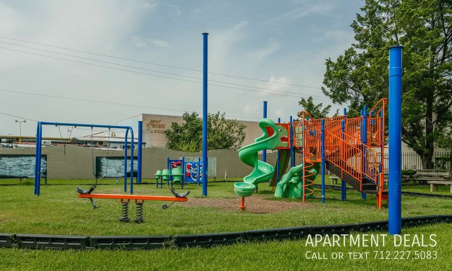 Rodeo Square Dr #4293 - Photo 5 of 50