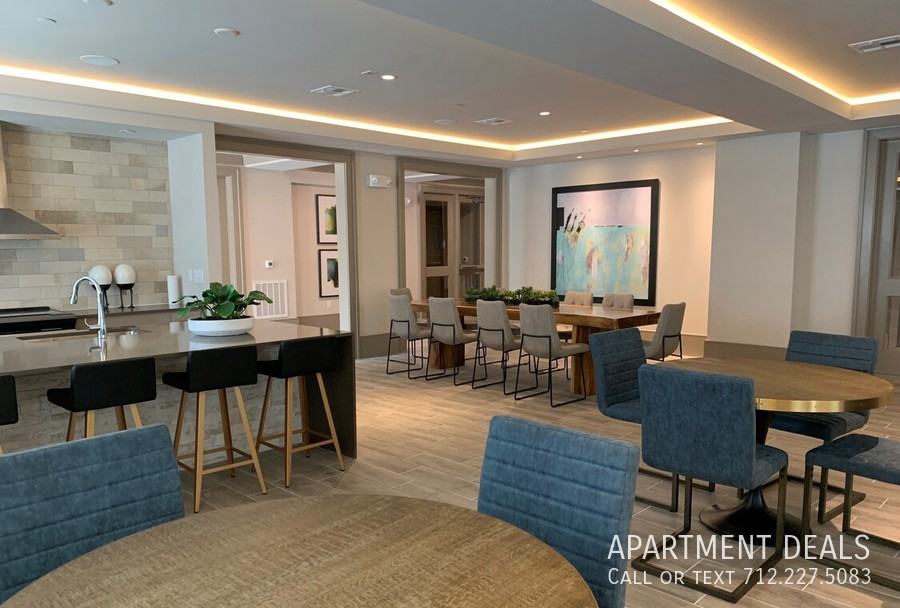 8512 Hempstead Rd #4322 - Photo 6 of 14