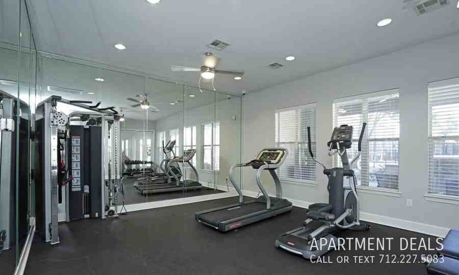 Clear Valley Dr #4329 - Photo 6 of 38