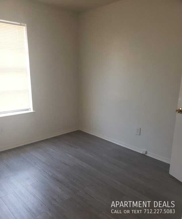 3716 Southmore Blvd #4336 - Photo 5 of 18