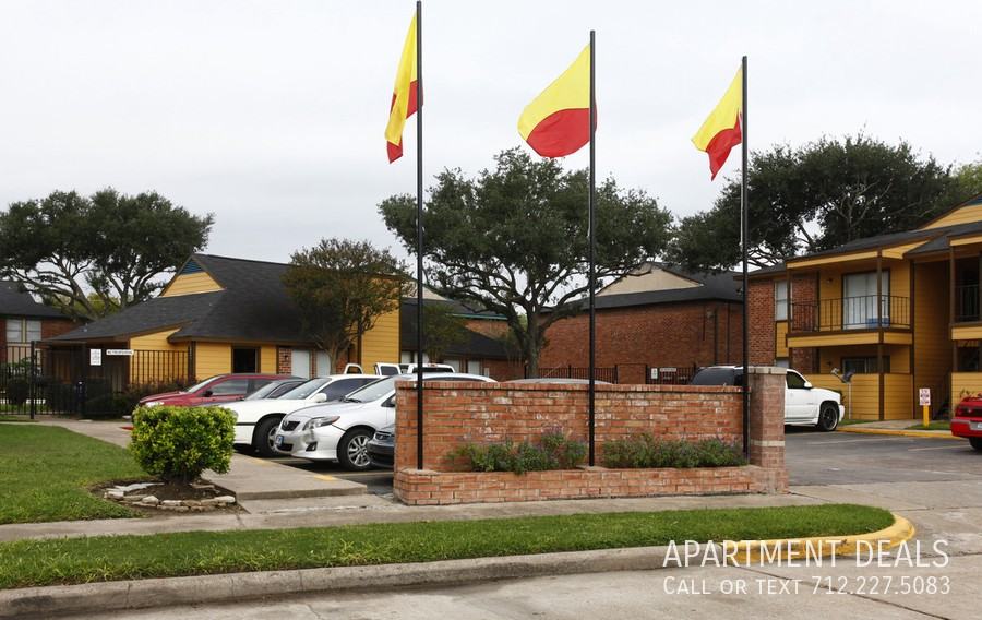 12011 Lomcrest St #4362 - Photo 4 of 50