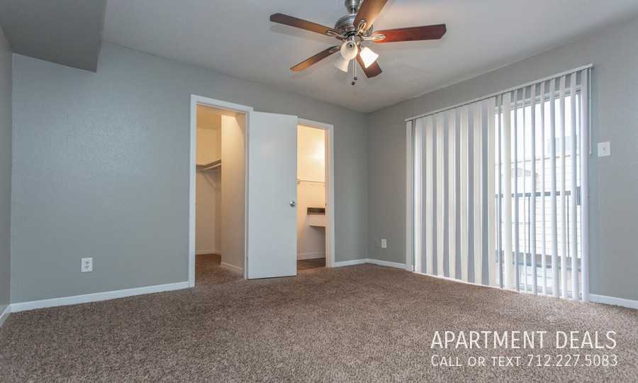 De Moss Dr #4416 - Photo 6 of 50