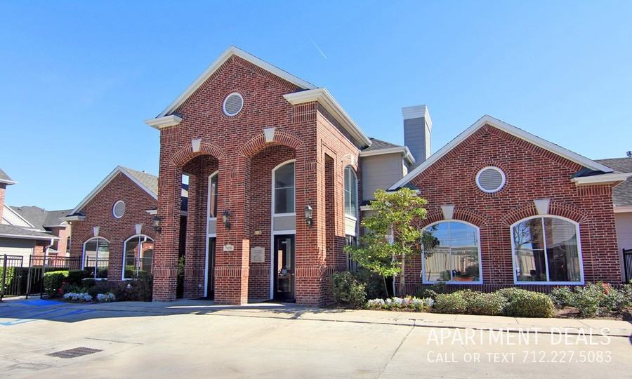 7486 N Shepherd Dr #4435 - Photo 6 of 25