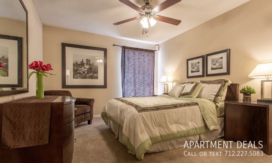 19926 Foxwood Forest Blvd #2500 - Photo 5 of 33