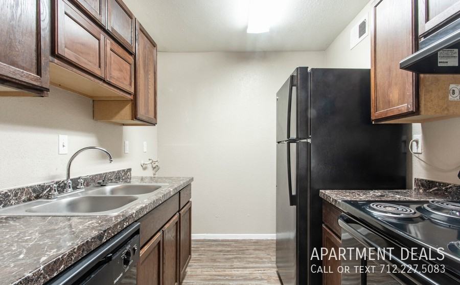 418 S Bender Ave #2504 - Photo 3 of 42