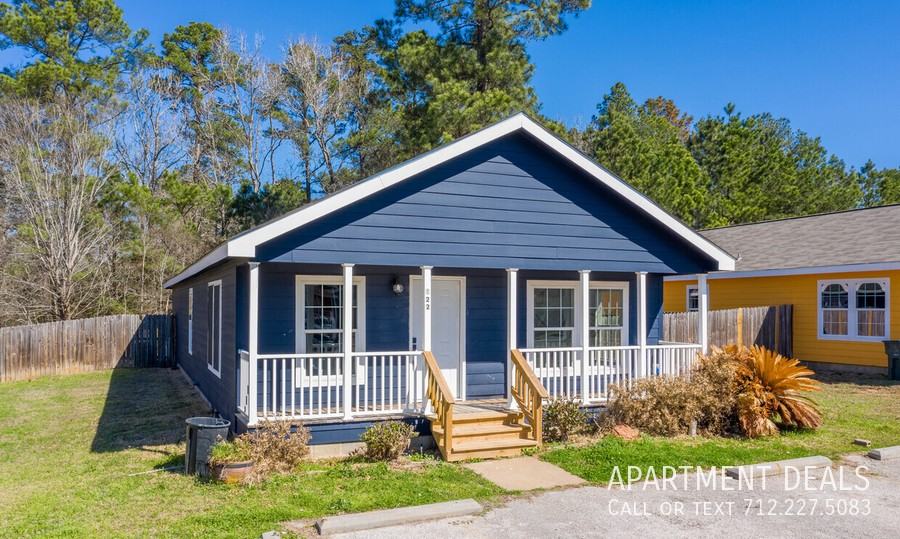 108 Varsity Dr #3636 - Photo 2 of 14