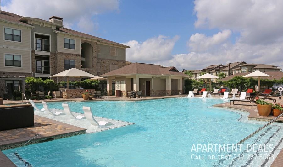 Kingsland Blvd #1021 - Photo 6 of 47