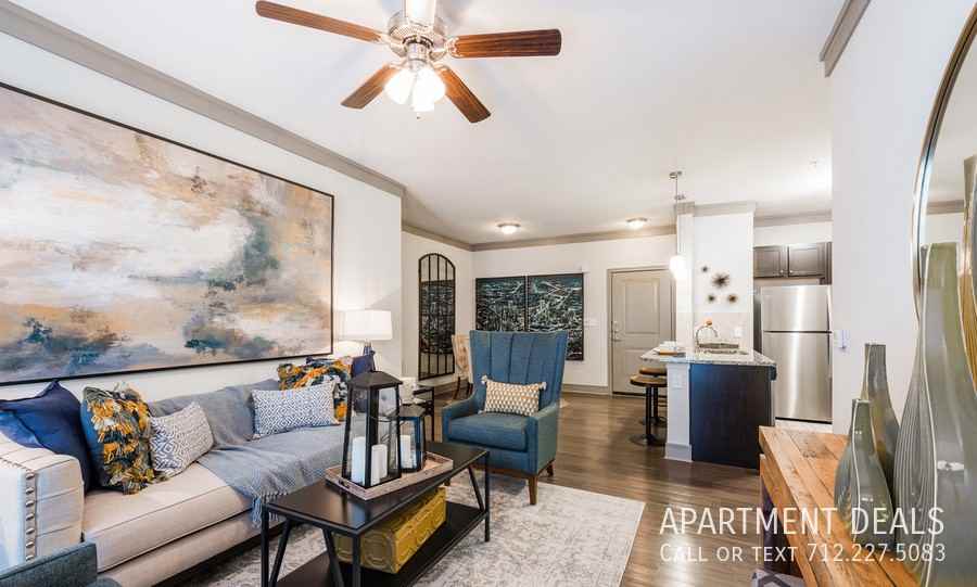 Kingsland Blvd #1021 - Photo 7 of 47