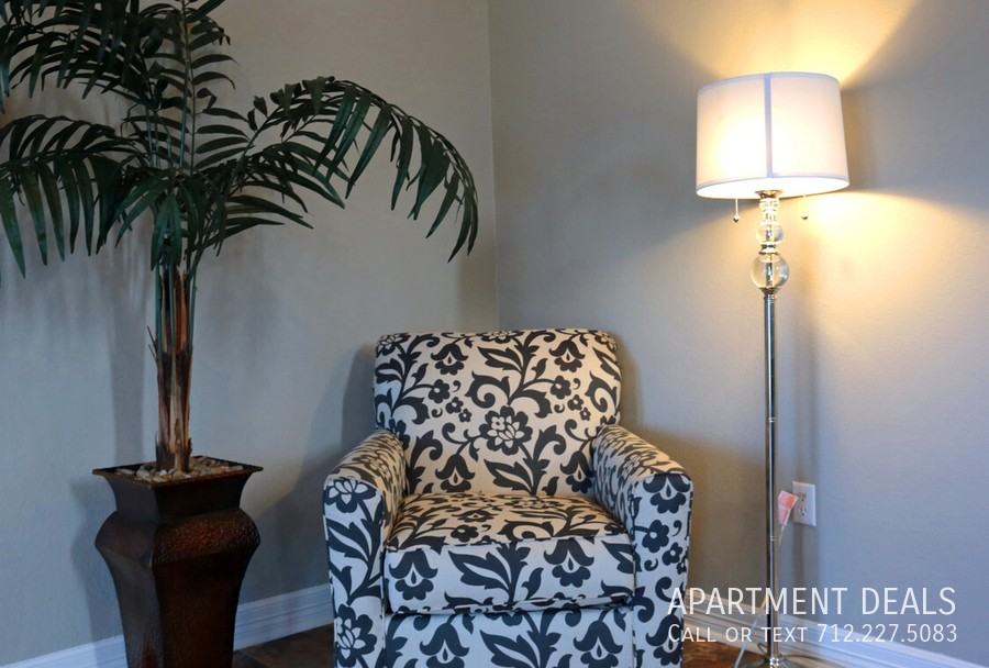 Hwy 338 at Monaco Apartments #4077 - Photo 4 of 29