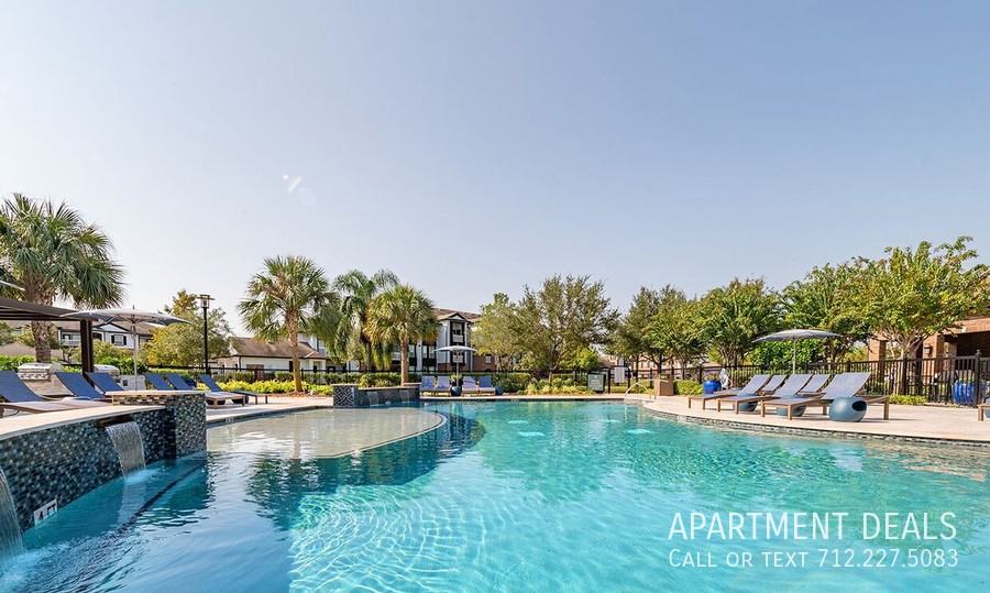 18 W Walker St #2785 - Photo 7 of 43