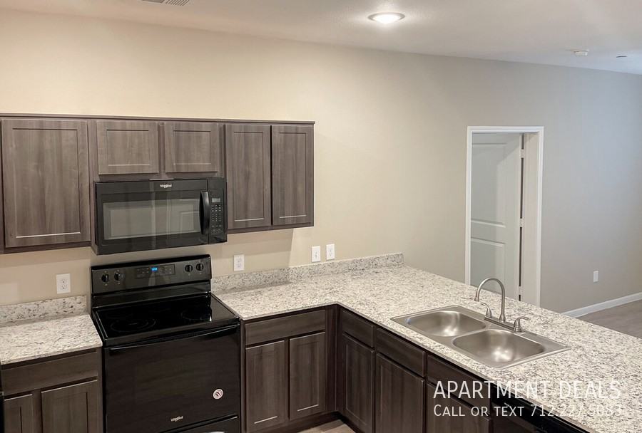 1310 Turtle Creek Dr #4492 - Photo 3 of 17