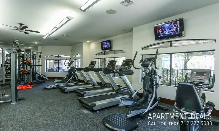 19008 Mission Park Dr #1398 - Photo 6 of 36