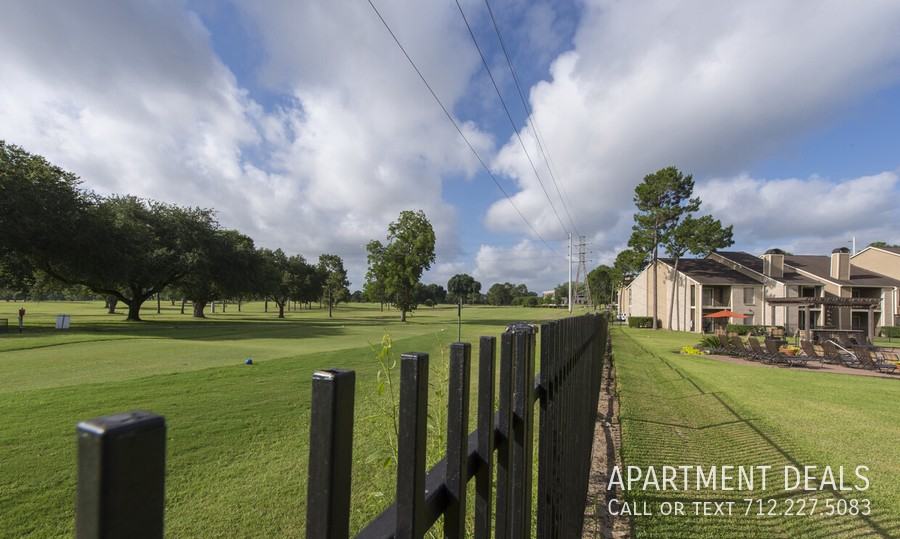 207 Golfview Dr #3849 - Photo 4 of 22